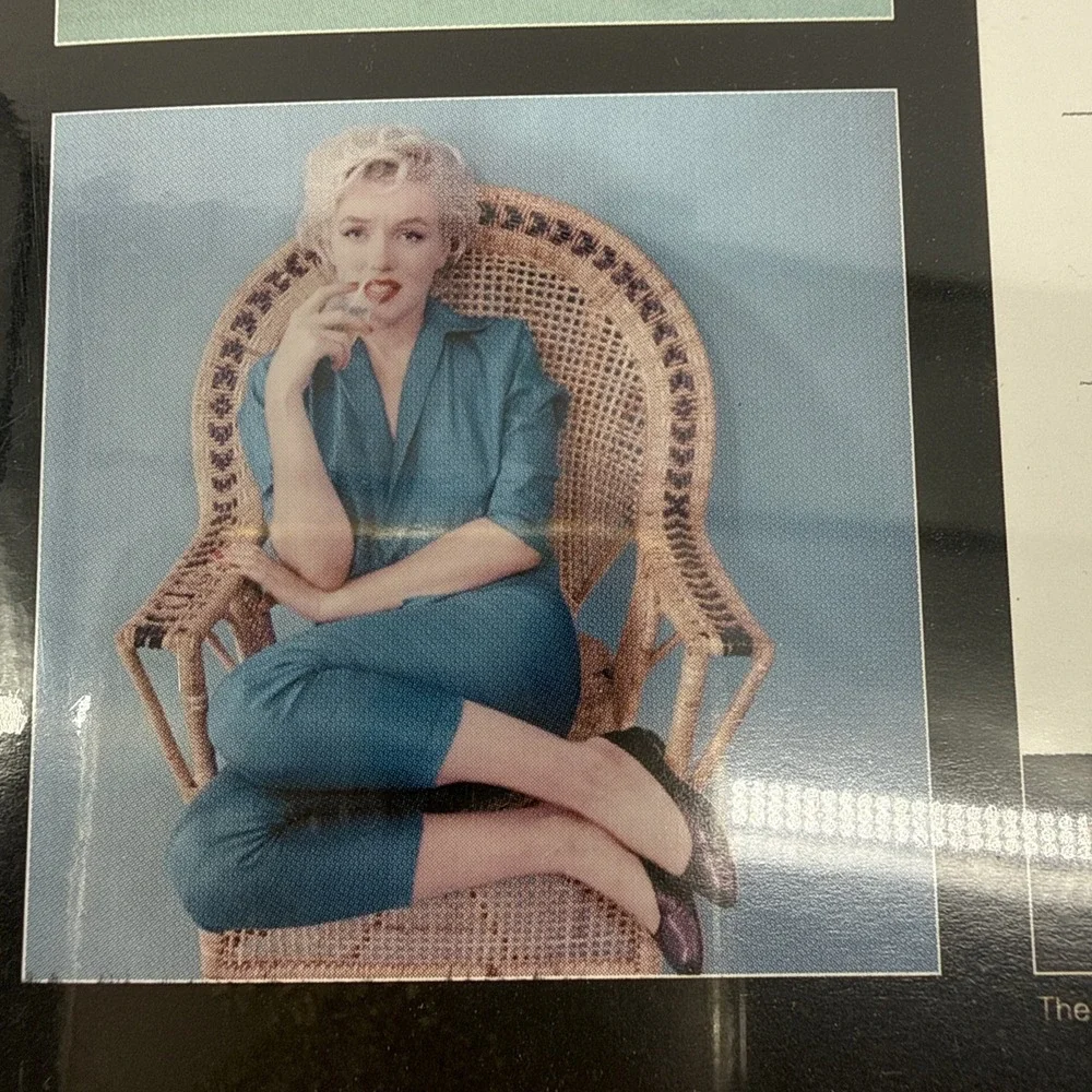 Brand new 2016 16 month Marilyn Monroe calendar still wrapped